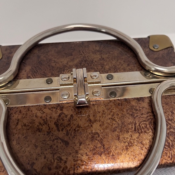 Vintage 1960s Delill Train Car Purse- Made in Italy - Picture 8 of 10